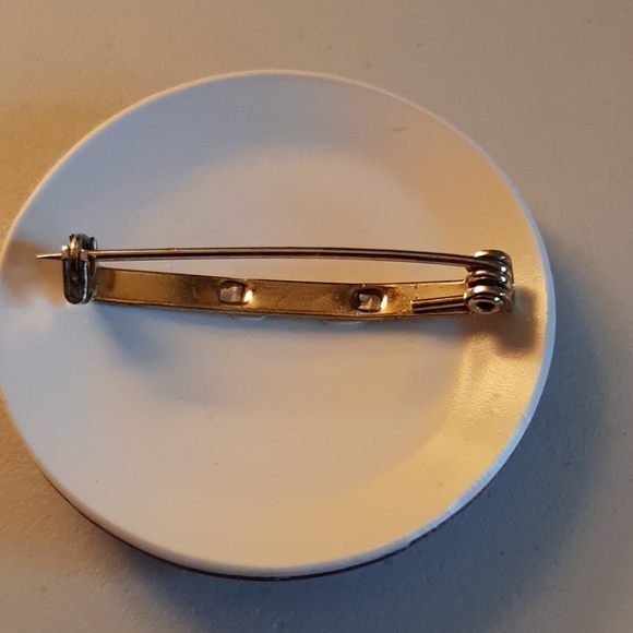 Vintage 1970's Pressed Pansy Brooch - Picture 3 of 5